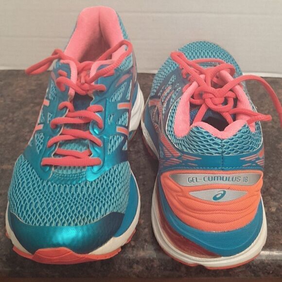 Asic Gel-Cumulus 18 Sneakers...EUC....Size 9 - Picture 1 of 6